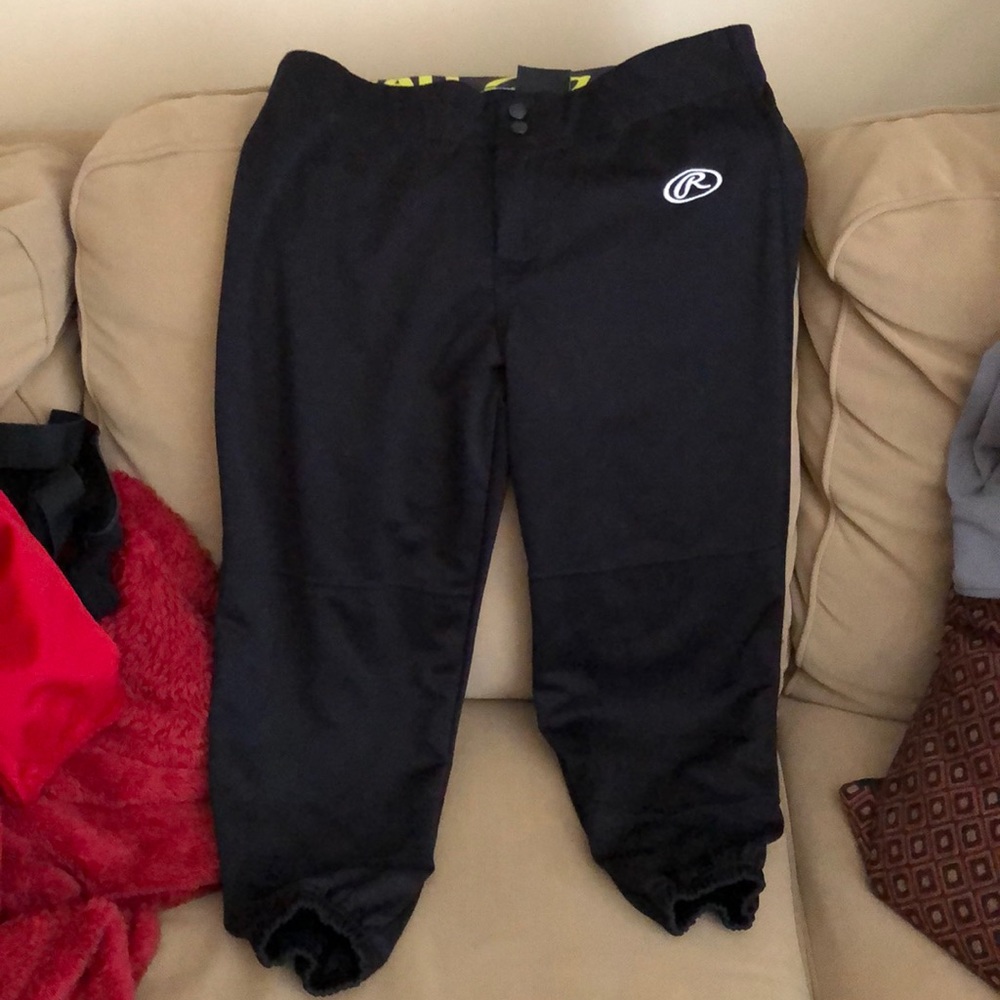 Rawlings women’s black Softball pants